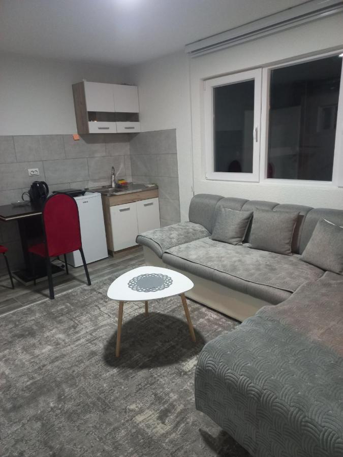 Adagio Studio Apartment Plav Exterior foto