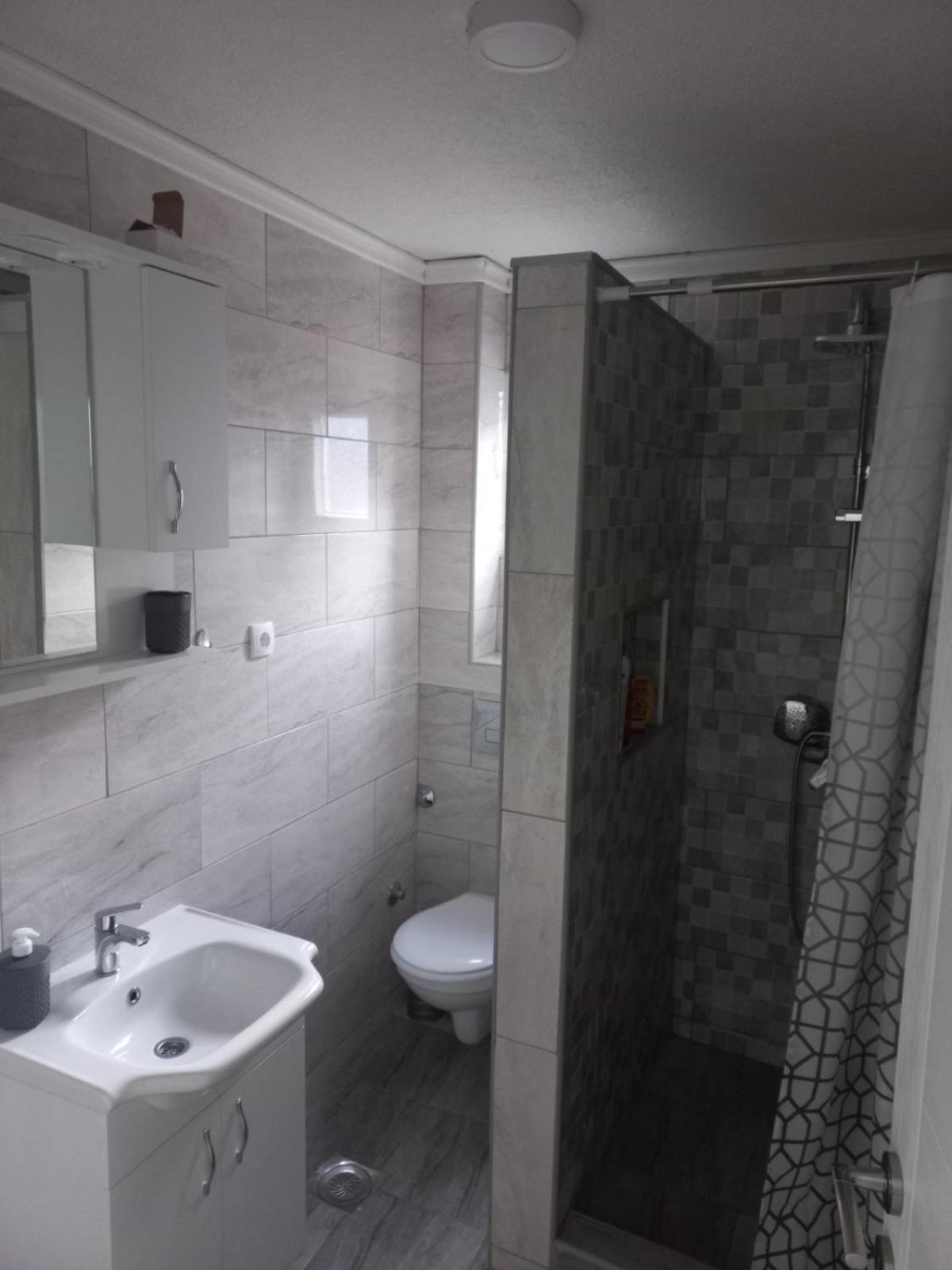 Adagio Studio Apartment Plav Exterior foto