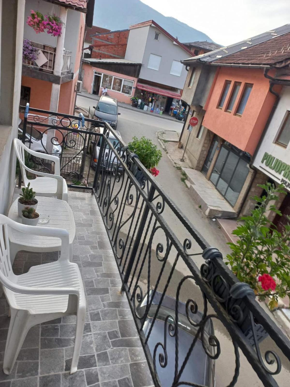 Adagio Studio Apartment Plav Exterior foto